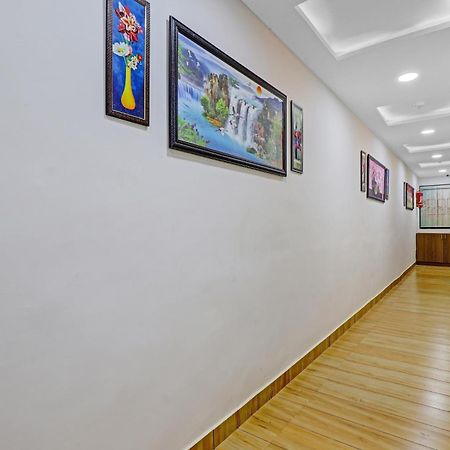 Hotel O R S Palace Ahmedabad Ngoại thất bức ảnh